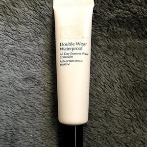 Estee Lauder Double Wear Waterproof Concealer